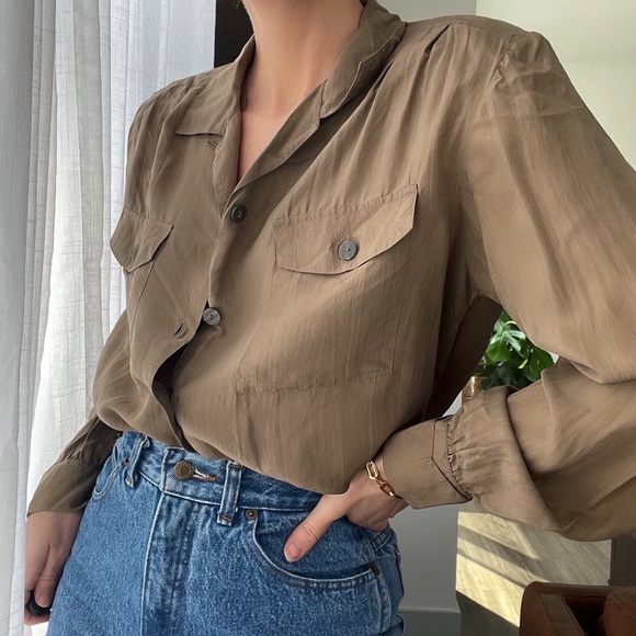 Vintage Tops - Vintage Silk Button Front Collared Shirt taupe L